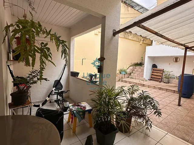 Casa 4 quartos e 5 banheiros, à venda, no bairro Sagrada Família em Belo Horizonte