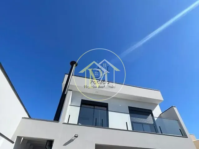Casa com 260m² 3 quartos e 4 banheiros, à venda, no bairro Wanel Ville em Sorocaba