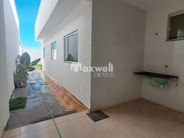 Casa com 200m² 3 quartos e 2 banheiros, à venda, no bairro Vila Oliveira em Aparecida de Goiânia