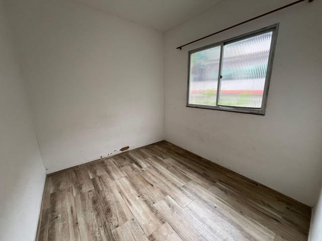 Casa 3 quartos e 1 banheiro, à venda, no bairro Miguel Rocha em Cataguases
