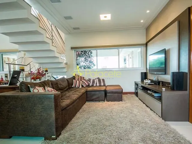 Casa com 560m² 4 quartos e 6 banheiros, à venda, no bairro Loteamento Residencial Campos do Conde II em Tremembé