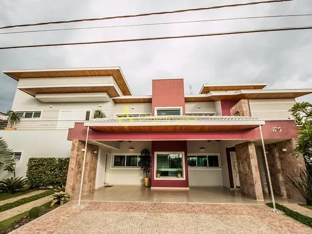 Casa com 560m² 4 quartos e 6 banheiros, à venda, no bairro Loteamento Residencial Campos do Conde II em Tremembé