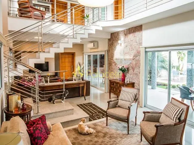 Casa com 560m² 4 quartos e 6 banheiros, à venda, no bairro Loteamento Residencial Campos do Conde II em Tremembé