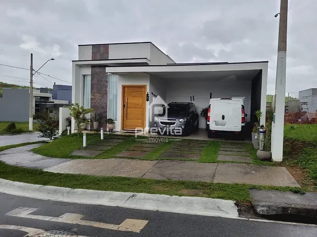 Casa com 300m² 3 quartos e 4 banheiros, à venda, no bairro Itapecirica em Taubaté