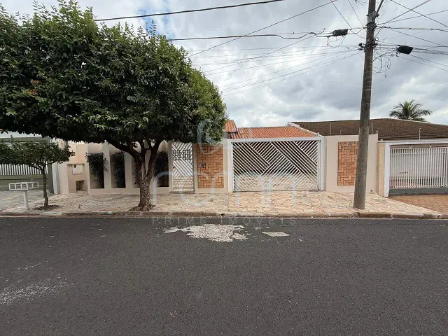 Casa com 340m² 4 quartos e 6 banheiros, para alugar, no bairro Jardim Aclimação em São José do Rio Preto