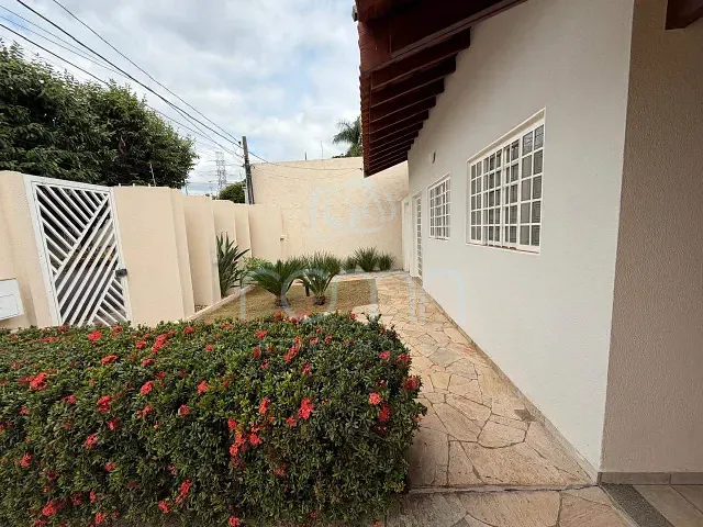 Casa com 340m² 4 quartos e 6 banheiros, para alugar, no bairro Jardim Aclimação em São José do Rio Preto