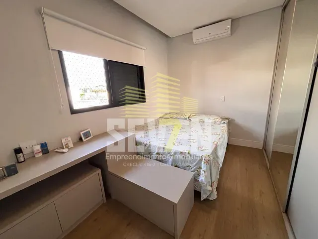 Casa com 327m² 4 quartos e 5 banheiros, à venda, no bairro Jardim São Domingos em Marília