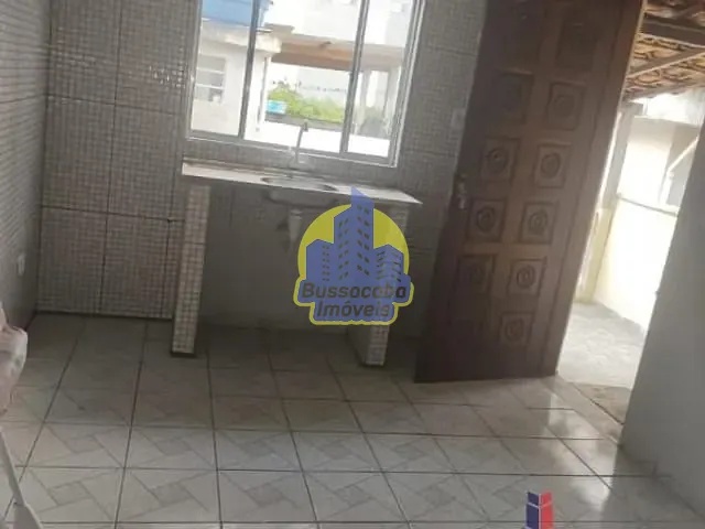 Casa com 200m² 4 quartos e 4 banheiros, à venda, no bairro Bussocaba em Osasco