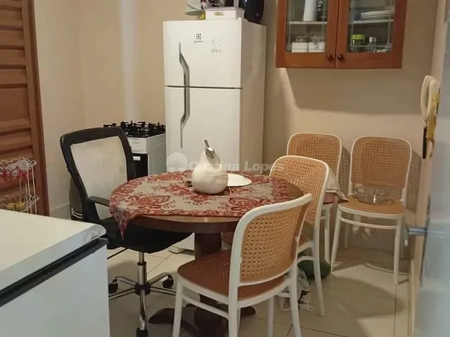 Casa 3 quartos e 2 banheiros, à venda, no bairro Uruguai em Teresina