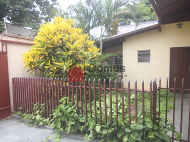 Casa com 300m², à venda, no bairro Residencial Comercial Vila Verde em Pindamonhangaba