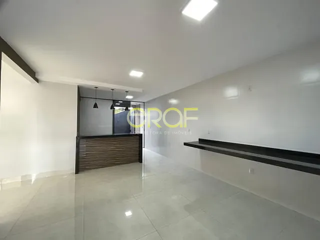 Casa com 259m² 3 quartos e 3 banheiros, à venda, no bairro Chácaras Setor Abreu em Formosa