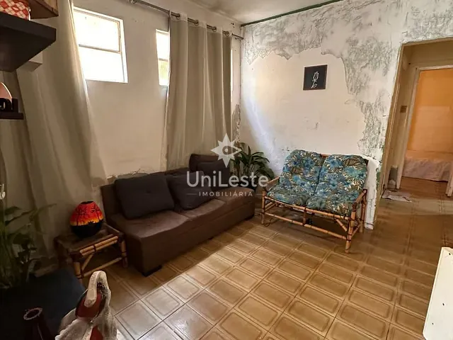Casa 5 quartos e 4 banheiros, à venda, no bairro Vera Cruz em Belo Horizonte