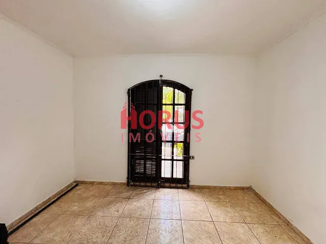 Casa 3 quartos e 1 banheiro, para alugar, no bairro Vila Palmeiras em São Paulo