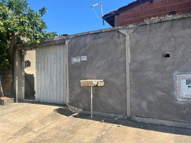 Casa com 180m² 2 quartos e 1 banheiro, à venda, no bairro Conjunto Habitacional Parque da Floresta em Campinas