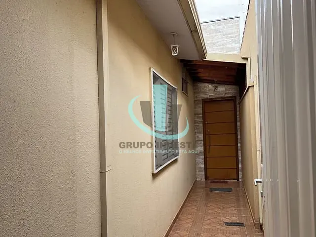 Casa com 199m² 3 quartos e 2 banheiros, à venda, no bairro JARDIM MARIA LUIZA IV em ARARAQUARA