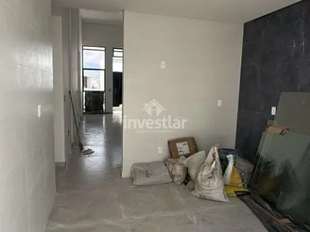 Casa 3 quartos e 1 banheiro, à venda, no bairro Malvinas em Campina Grande