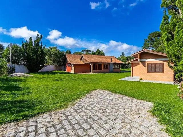Casa com 2094m² 3 quartos e 2 banheiros, à venda, no bairro Borda do Campo em São José Dos Pinhais