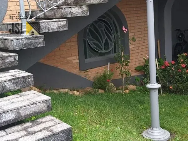 Casa com 300m² 3 quartos e 1 banheiro, à venda, no bairro Vila São João em Caçapava