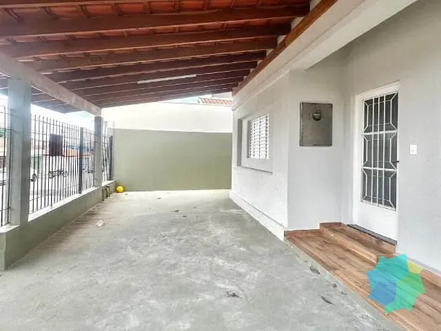 Casa com 300m² 2 quartos e 1 banheiro, à venda, no bairro Bela Vista em Salto