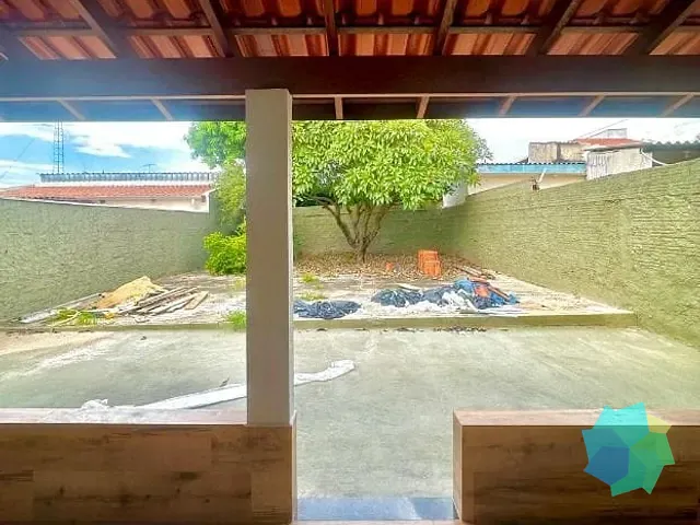 Casa com 300m² 2 quartos e 1 banheiro, à venda, no bairro Bela Vista em Salto