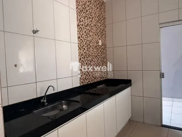 Casa com 180m² 3 quartos e 2 banheiros, para alugar, no bairro Setor Serra Dourada - 2ª Etapa em Aparecida de Goiânia