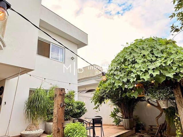 Casa 3 quartos e 2 banheiros, à venda, no bairro Monte Líbano em Lavras