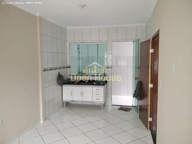 Casa 3 quartos e 1 banheiro, à venda, no bairro Jardim Belvedere/Cidade Nova em Volta Redonda