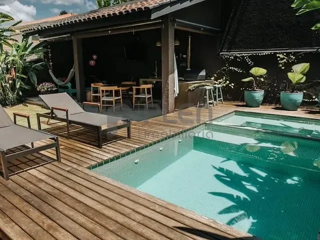 Casa 3 quartos e 4 banheiros, à venda, no bairro Alphaville em Santana de Parnaíba