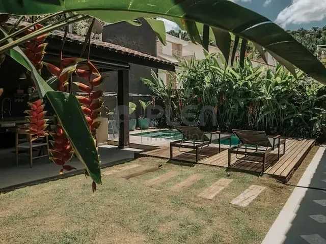 Casa 3 quartos e 4 banheiros, à venda, no bairro Alphaville em Santana de Parnaíba