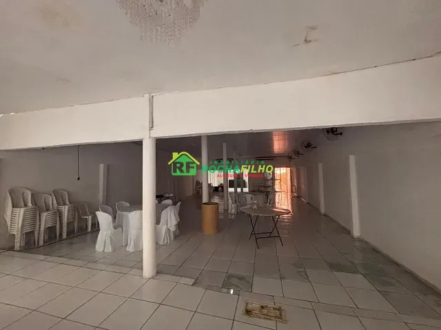 Casa com 710m², à venda, no bairro Centro em Timon