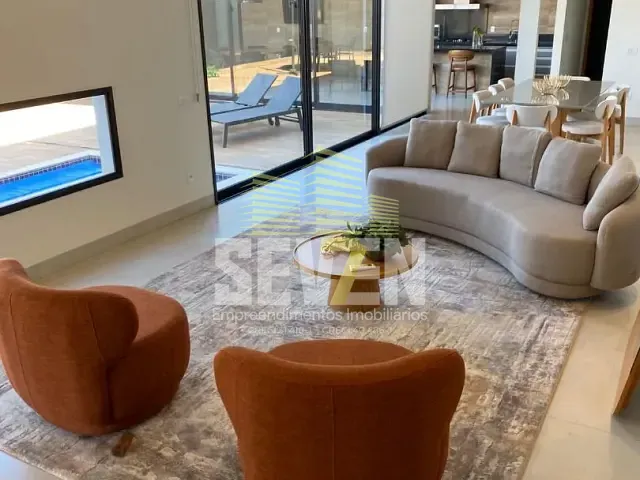 Casa com 601m², à venda, no bairro Jardim Shangri La em Bauru