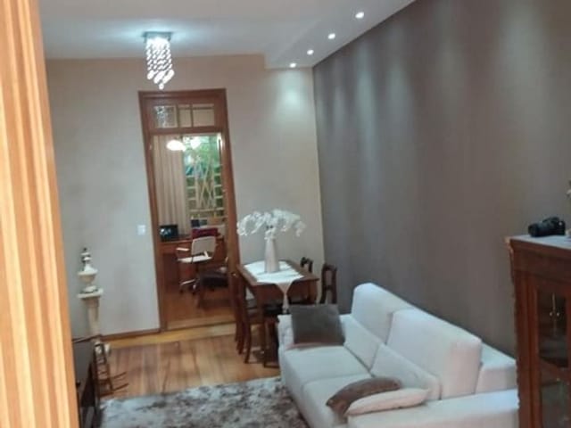 Casa com 340m² 3 quartos e 5 banheiros, à venda, no bairro Centro em Pelotas