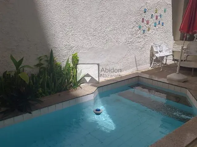 Casa com 250m², à venda ou para alugar, no bairro Icaraí em Niterói