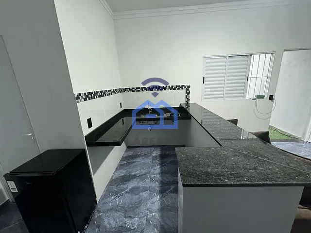 Casa com 250m² 1 quarto e 3 banheiros, à venda, no bairro Perequê Mirim em Caraguatatuba