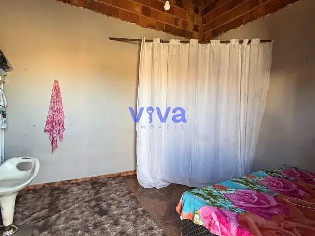 Casa com 360m² 2 quartos e 1 banheiro, à venda, no bairro Setor Residencial Campos Elísios em Aparecida de Goiânia