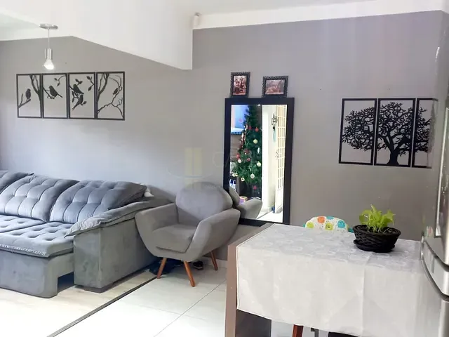 Casa com 180m² 2 quartos e 2 banheiros, à venda, no bairro Vila São José Bassa em Apucarana