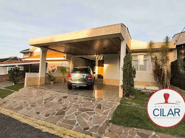 Casa 3 quartos e 3 banheiros, à venda, no bairro Guabirotuba em Curitiba