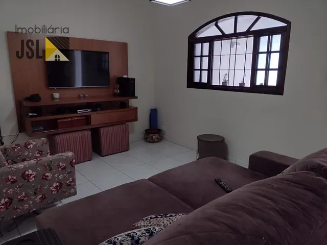 Casa com 150m² 2 quartos e 1 banheiro, à venda, no bairro Vila São João em Caçapava