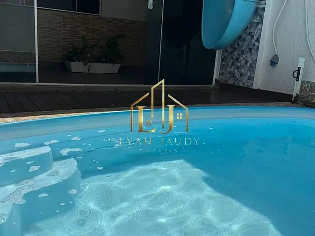 Casa com 250m² 3 quartos e 2 banheiros, à venda, no bairro Recanto dos Pássaros em Cuiabá
