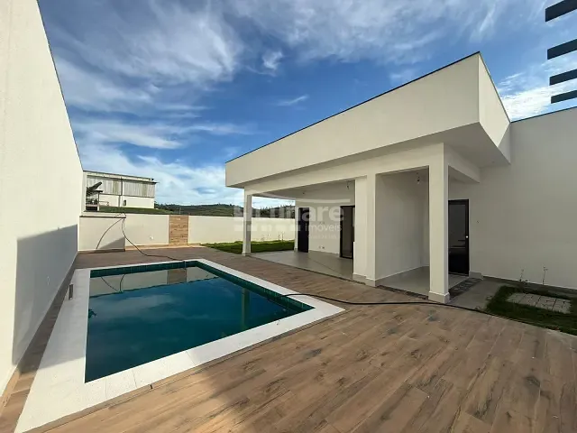 Casa com 400m² 3 quartos e 2 banheiros, à venda, no bairro itapema em Guararema