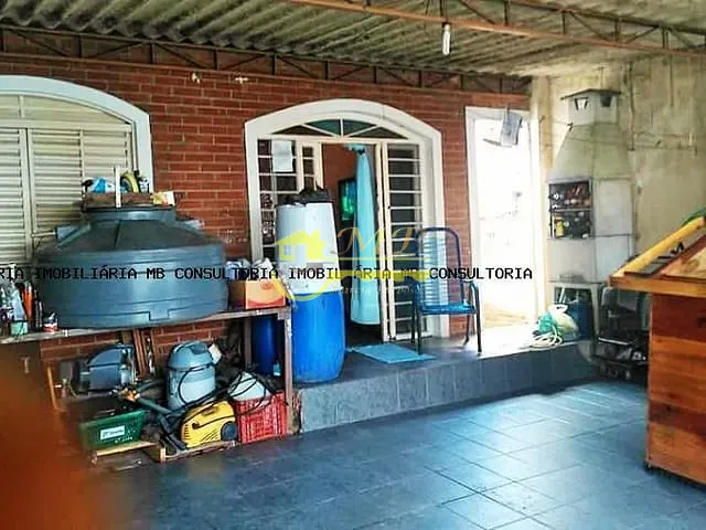 Casa com 160m² 2 quartos e 1 banheiro, à venda, no bairro Jardim Shangai em Campinas