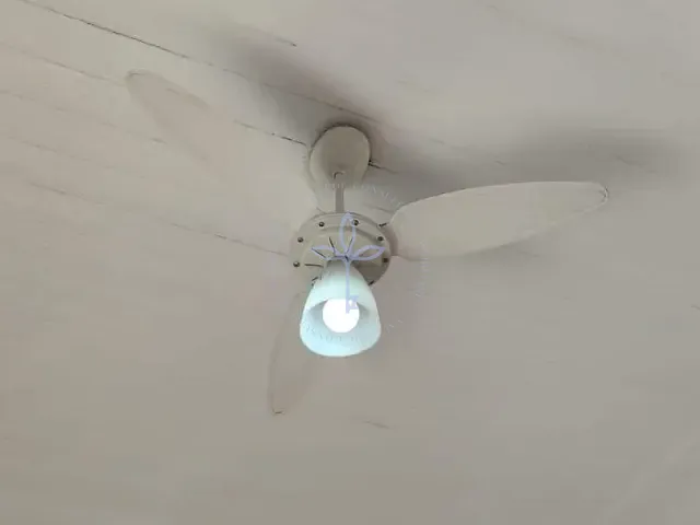 Casa com 60m² 1 quarto e 1 banheiro, para alugar, no bairro Ramos em Rio de Janeiro