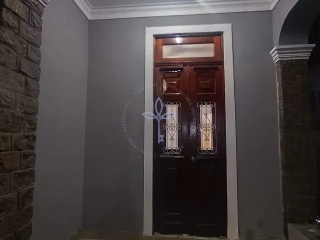 Casa com 60m² 1 quarto e 1 banheiro, para alugar, no bairro Ramos em Rio de Janeiro