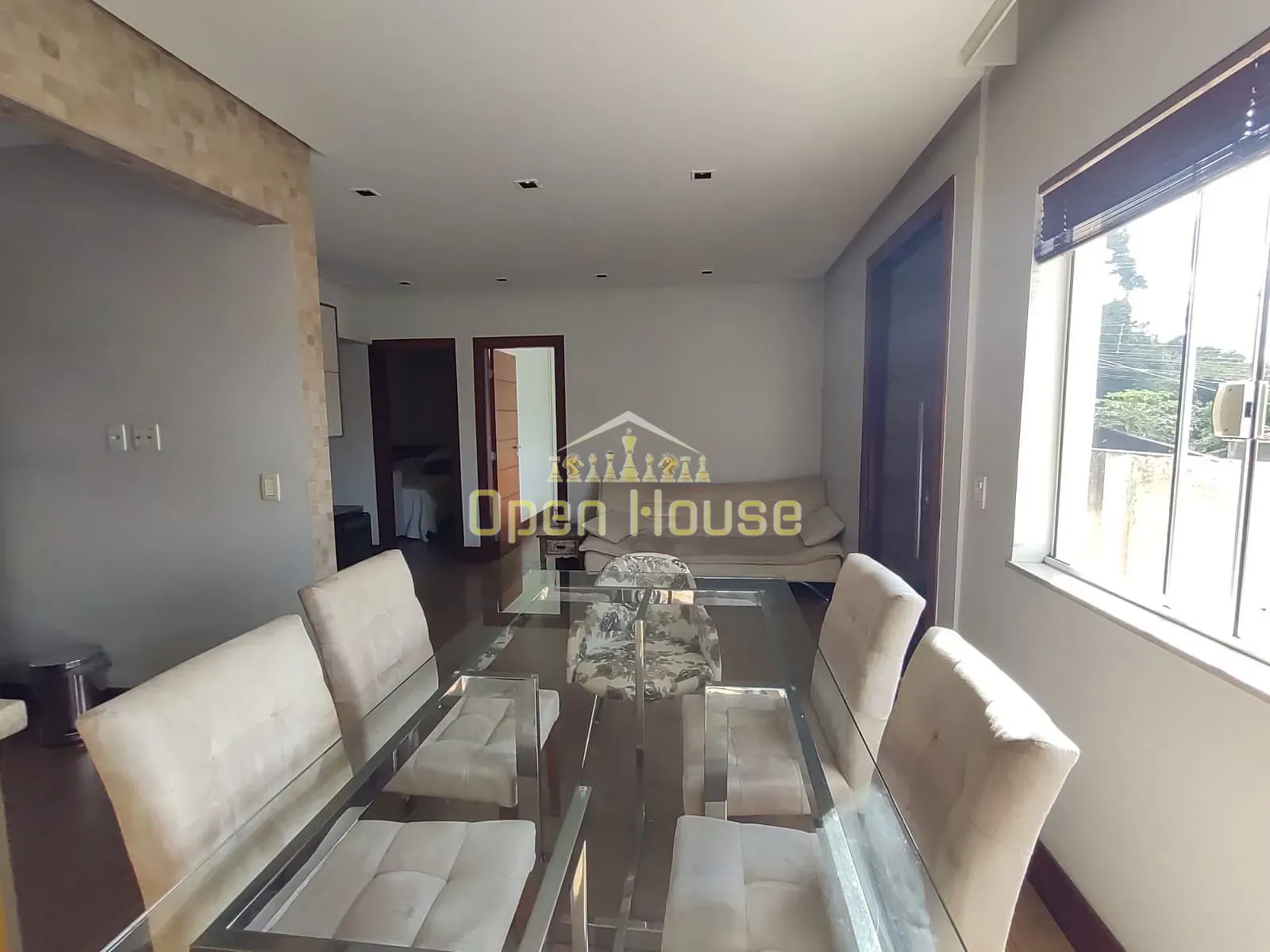 Casa, 3 quartos, 360 m² - Foto 2