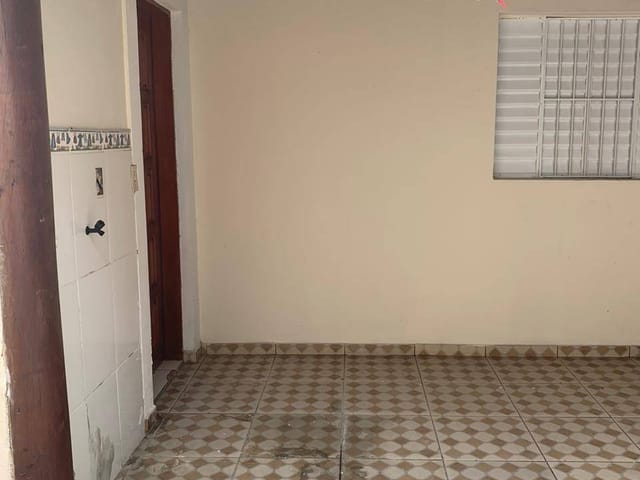 Casa com 198m² 3 quartos e 2 banheiros, à venda, no bairro Residencial Comercial Cidade Vista Alegre em Pindamonhangaba