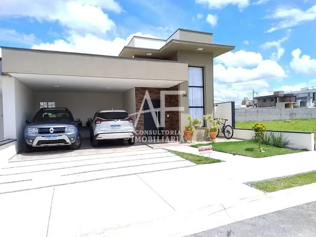 Casa com 300m² 3 quartos e 2 banheiros, à venda, no bairro Parque Residencial Maria Elmira em Caçapava