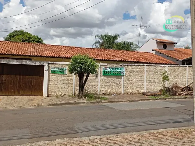 Casa com 1000m² 3 quartos e 2 banheiros, à venda, no bairro Jardim Aeroporto de Viracopos em Campinas