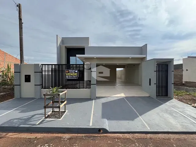Casa 3 quartos e 2 banheiros, à venda, no bairro Jardim Nobre em Rolândia