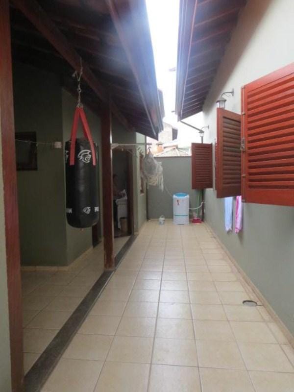 Casa, 5 quartos, 10 m² - Foto 19