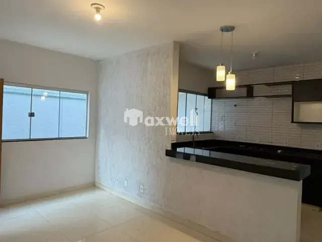Casa para alugar, no bairro Parque Hayala em Aparecida de Goiânia